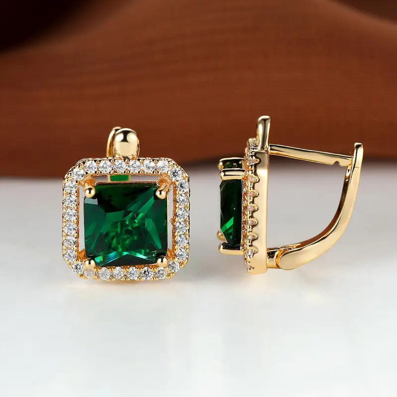 Pendientes dorados con circonita verde cuadrada | Oro