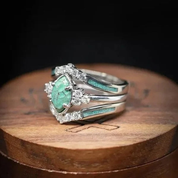 Anillo rombo con turquesa natural