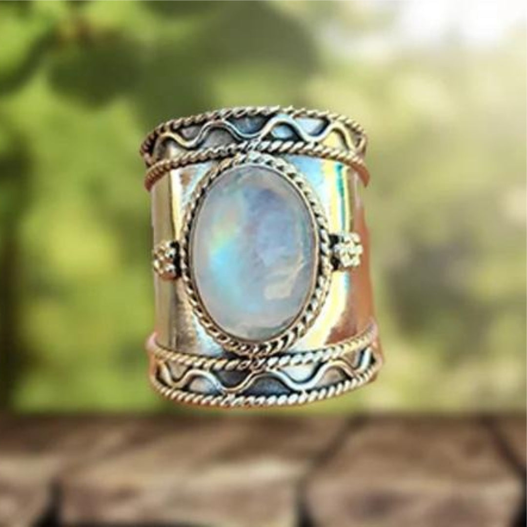 Anillo bohemio ancho con piedra luna