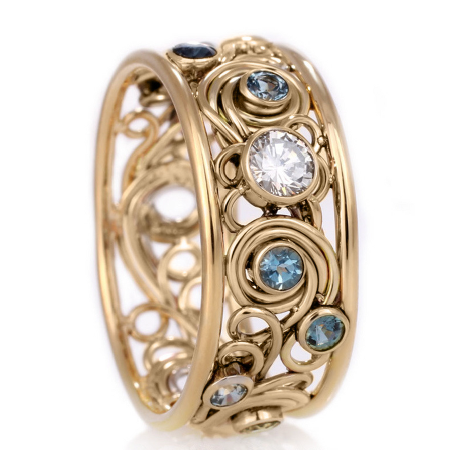 Anillo calado con circonitas de colores
