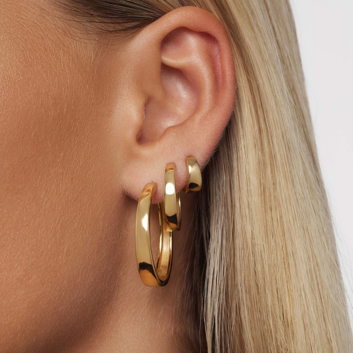 Pendientes de aro statement Gia | Oro