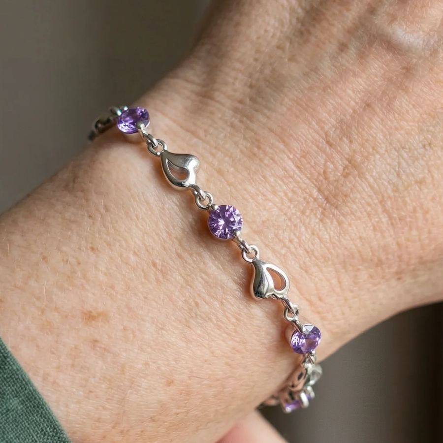 Pulsera con corazón de amatista | Oro blanco