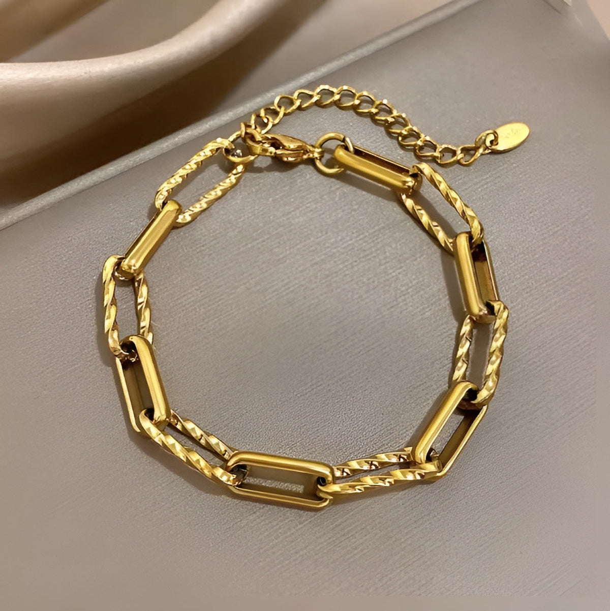 Pulsera de eslabones gruesos Lorena | Oro