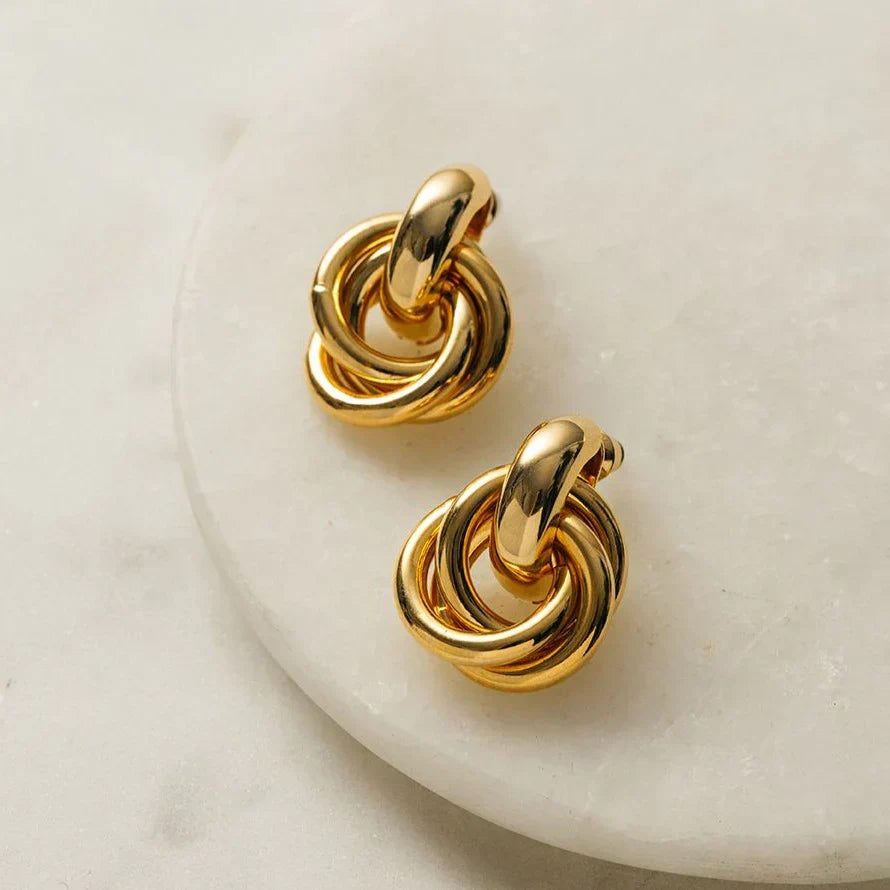 Pendientes statement entrelazados | Oro