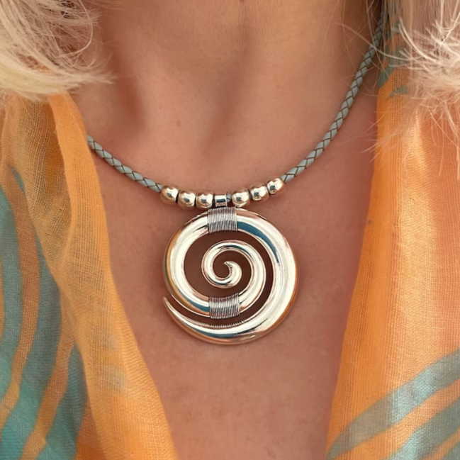 Collar Espiral antiguo | Plata