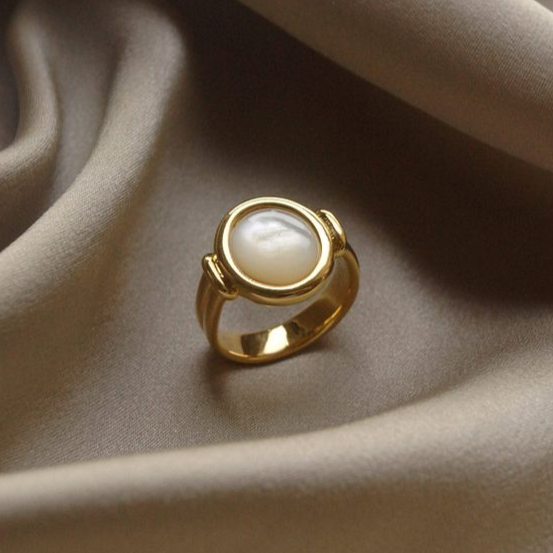 Anillo de perlas