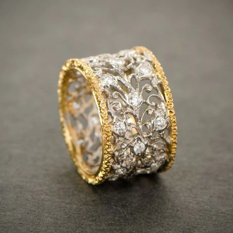 Anillo Hiedra con circonitas