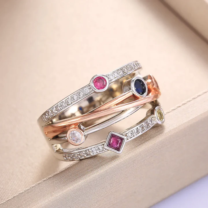 Anillo calado con circonitas multicolor