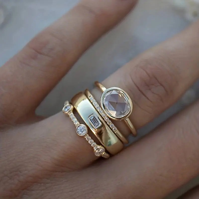 Set de anillos antiguos con circonitas | Oro