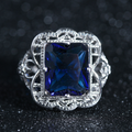 Anillo calado con circonita azul | Plata